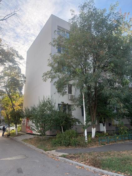 Apartament cu 3 camere în Militari