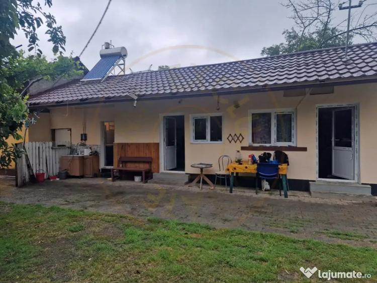 Casă cu 3 camere cu Teren 2100 Mp în Lunca