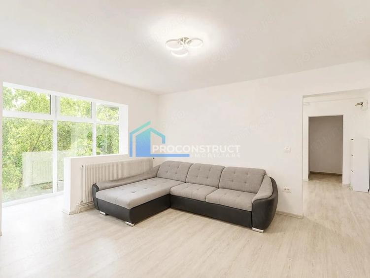 Apartament cu 3 camere semidecomandat în Blașcovici