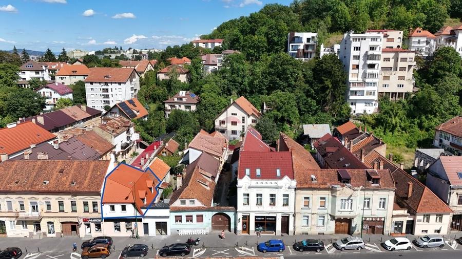 Garsonieră semidecomandată în Brașovul Vechi