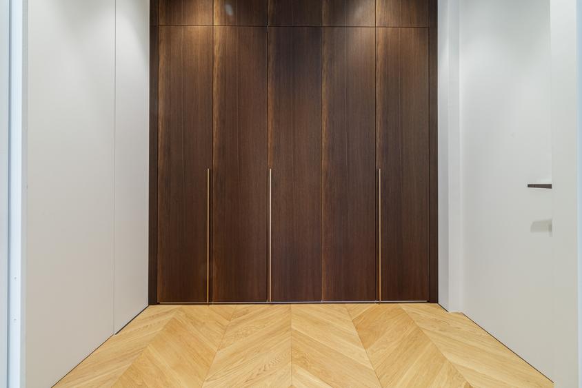 Apartament cu 3 camere decomandat, mobilat în Kiseleff