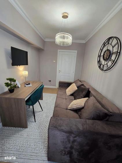 Apartament cu 4 camere în Ultracentral