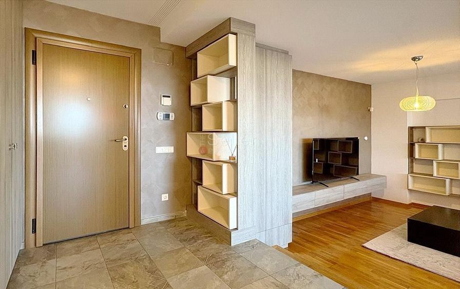 Apartament cu 2 camere semidecomandat, mobilat în Drumul Poienii