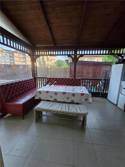 Duplex cu 4 camere cu Teren 258 Mp în Florești