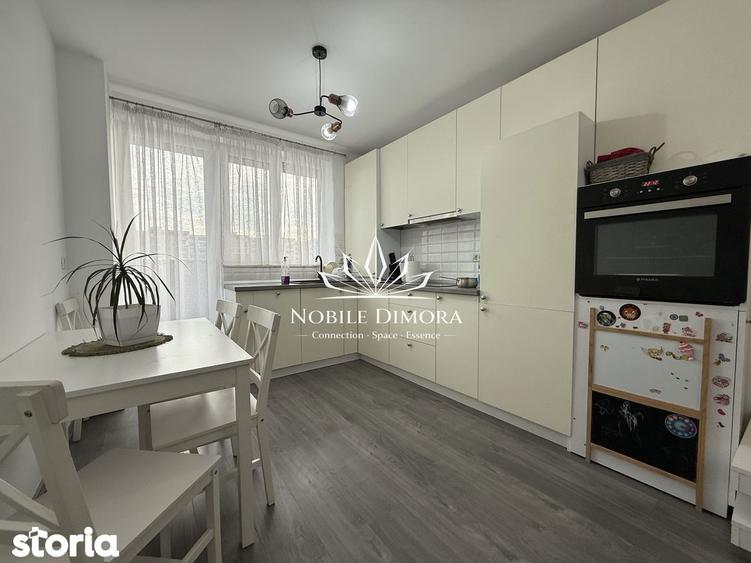Apartament cu 3 camere, mobilat în Torontalului