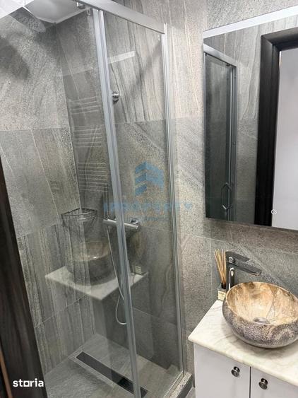 Apartament cu 4 camere în Titan