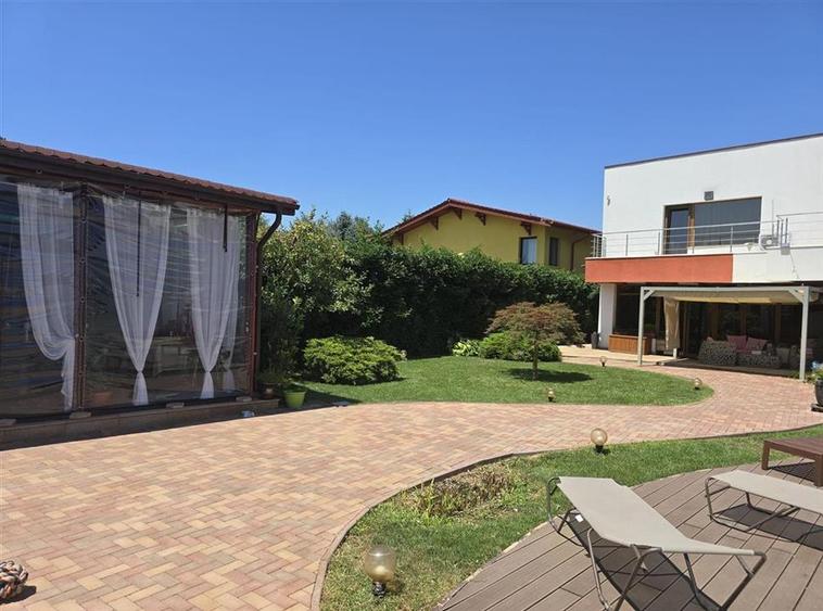 Vila eleganta S+P+1+M - Pipera   Drumul negru   1170mp teren - 8