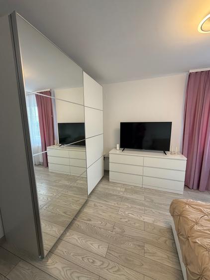 Apartament cu 2 camere decomandat în Florești