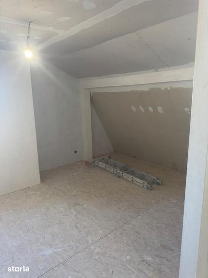 Apartament cu 3 camere decomandat în Sângeorgiu de Mureș