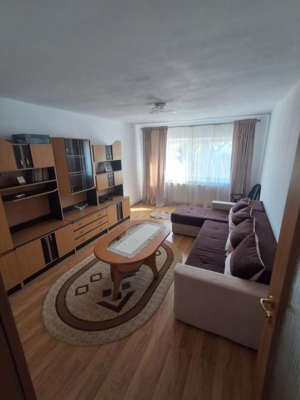 Apartament cu 2 camere decomandat în Tohanu Nou