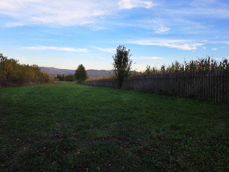 Teren de 1815 mp, în Măneciu