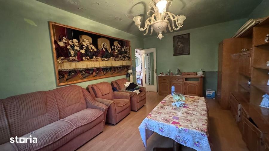 Apartament cu 2 camere de vanzare, str. Petre Ispirescu - 9