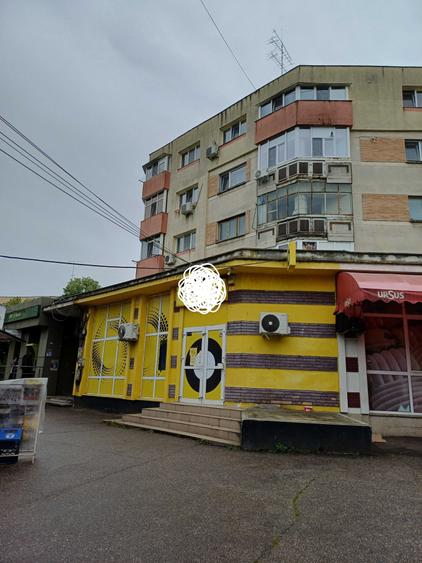 Spațiu comercial, de 78 mp, în Eremia