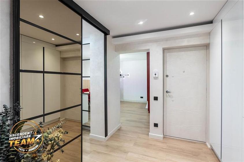 Apartament cu 2 camere decomandat în Central