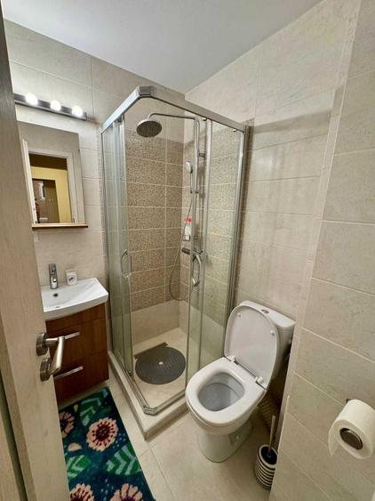 Apartament cu 4 camere decomandat în Mărăști
