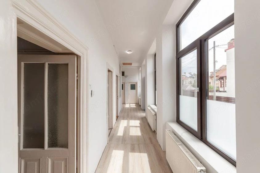 Casă cu 4 camere cu Teren 224 Mp în Ultracentral