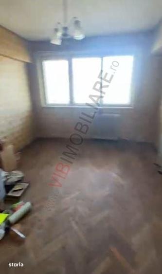 Apartament cu 3 camere în Mazepa 1
