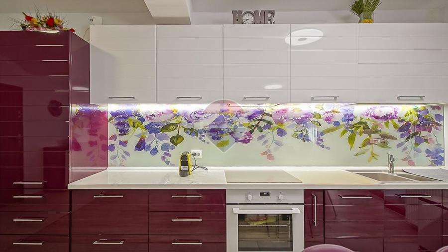 Apartament cu 4 camere decomandat, mobilat în Cioplea
