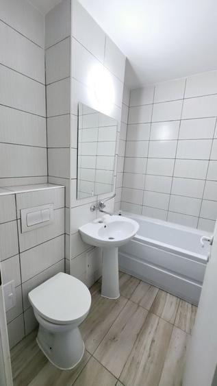 Apartament cu 3 camere decomandat în Narcisa