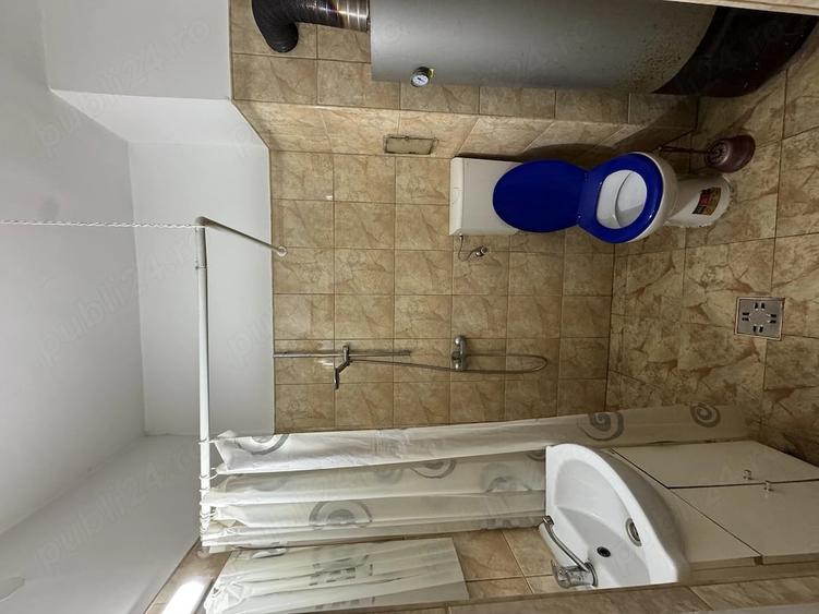 Casă cu 4 camere cu Teren 3200 Mp în Săsarm