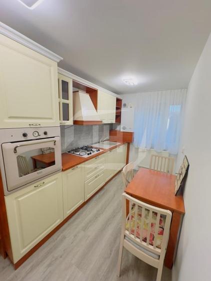 Apartament cu 2 camere decomandat, mobilat în Zorilor