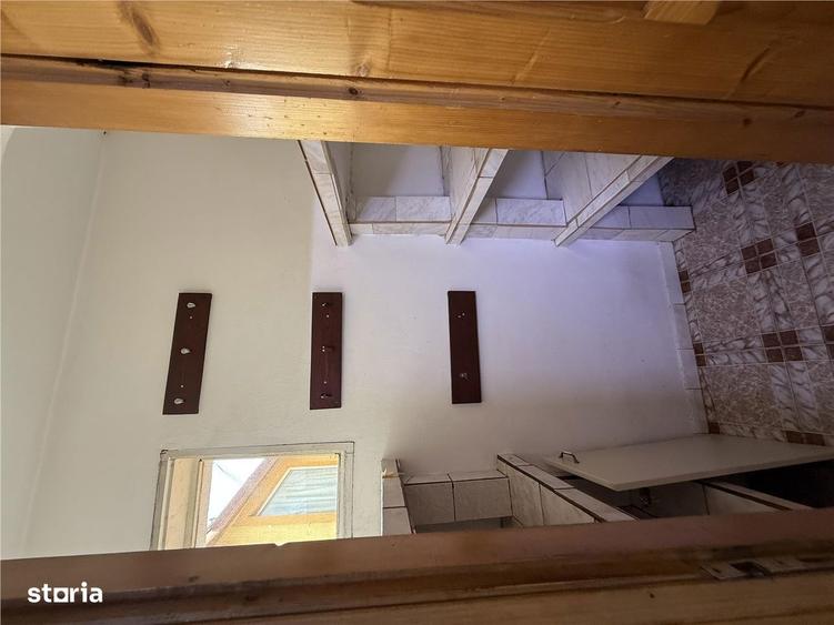 Casă cu 4 camere cu Teren 263 Mp în Central