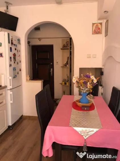 Apartament cu 2 camere decomandat în Unirii Centru