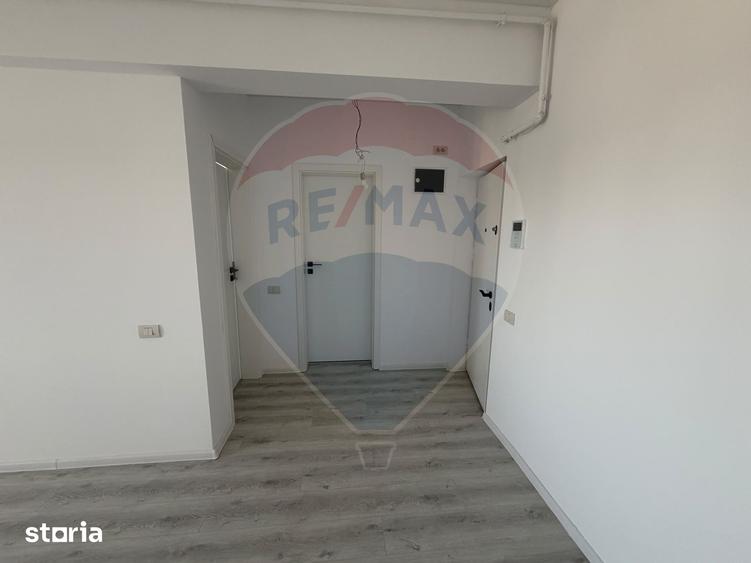 Apartament cu 2 camere semidecomandat în Rahova
