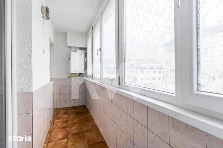 Apartament cu 4 camere decomandat în Valea Cetății