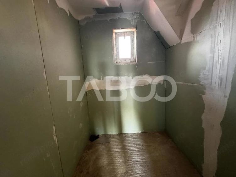 Casă cu Teren 250 Mp în Central