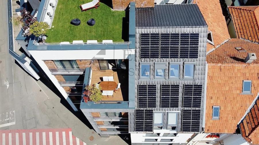 Apartament cu 4 camere în Central