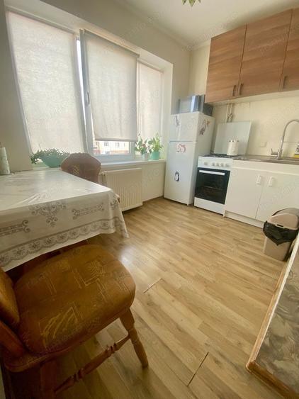 Garsonieră semidecomandată în Brașovul Vechi