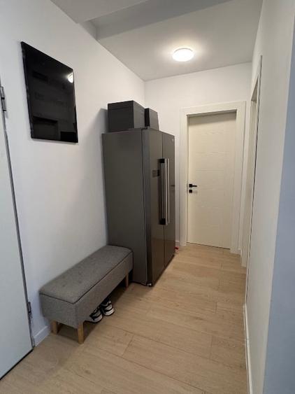 Apartament cu 2 camere decomandat, mobilat în Central