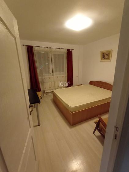 Inchiriez apartament 3 camere, renovat, centrala, Tomis Nord-Universitate, termen lung(inclusiv vara)
