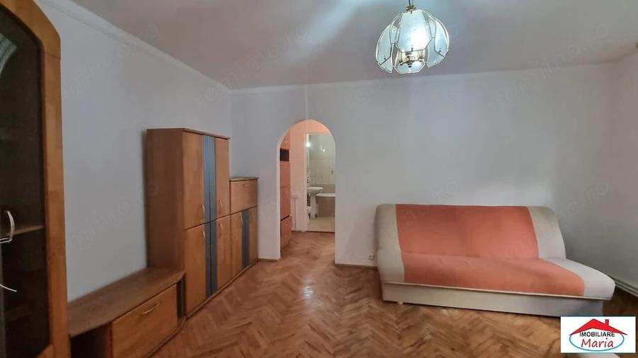 Apartament cu 2 camere în Micro 16