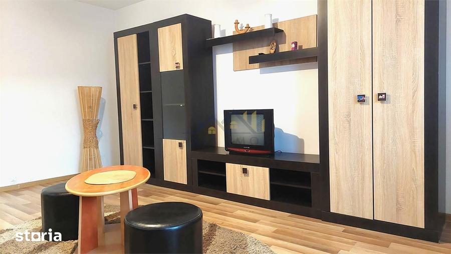 Garsonieră decomandată în Unirii Nord