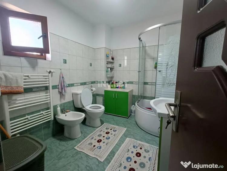 Casă cu 5 camere cu Teren 500 Mp în Tomești