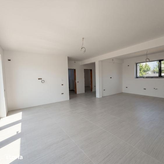 Casă cu 4 camere cu Teren 650 Mp în Central