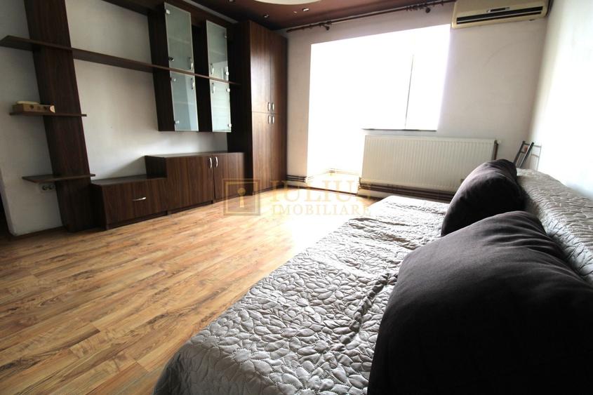 Apartament cu 2 camere semidecomandat, mobilat în Olimpia-Stadion