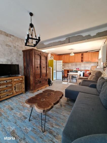 Apartament cu 2 camere decomandat în Giurgiului