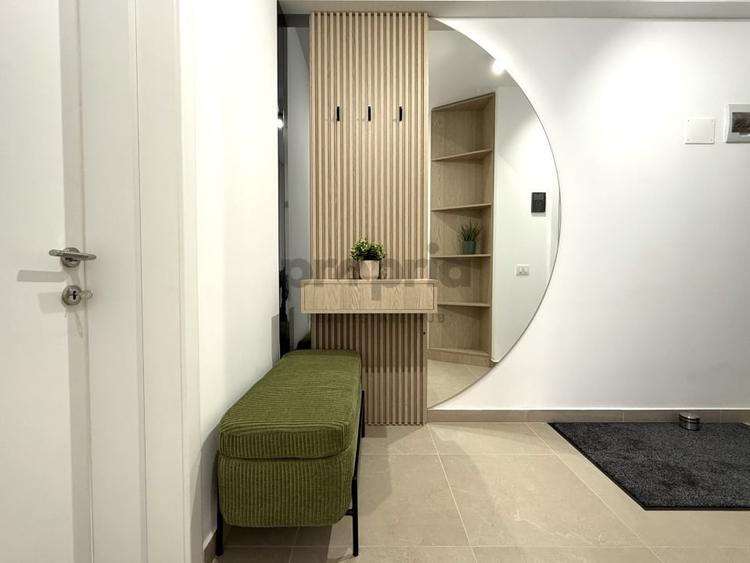 Apartament cu 2 camere decomandat, mobilat în Cristian