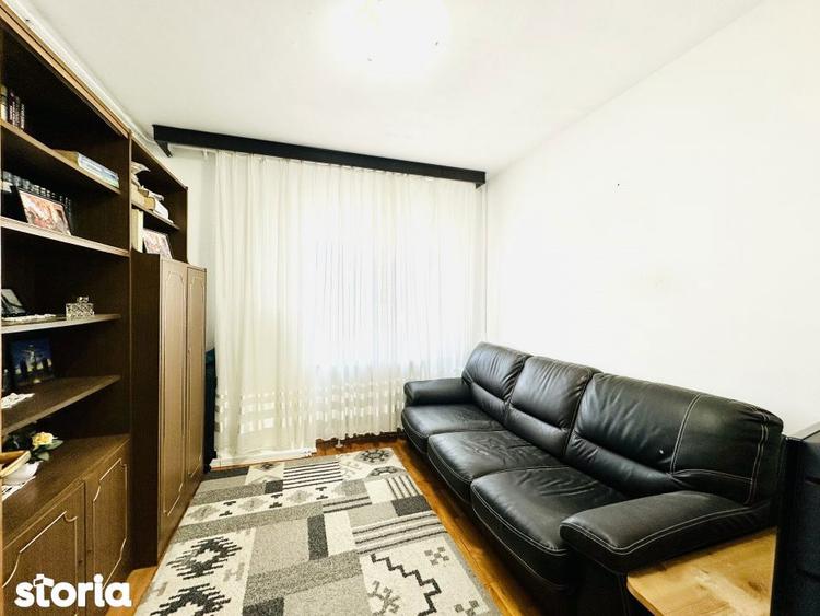 Apartament cu 4 camere semidecomandat, mobilat în Pantelimon