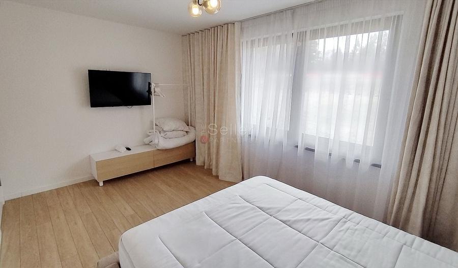 Apartament cu 2 camere semidecomandat, mobilat în Drumul Poienii