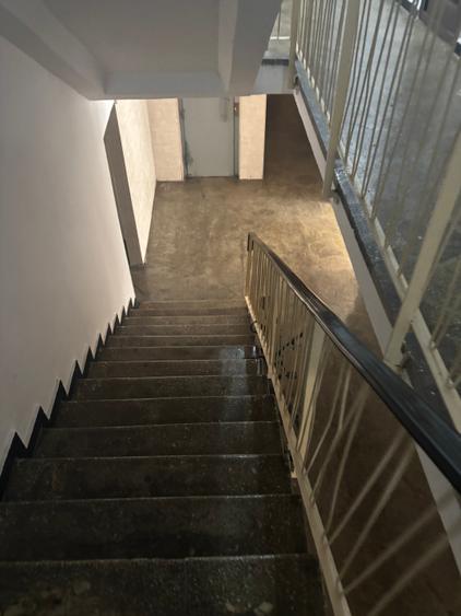 Apartament cu 4 camere decomandat în Iancului