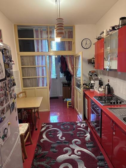Apartament cu 2 camere decomandat în Boul Roșu