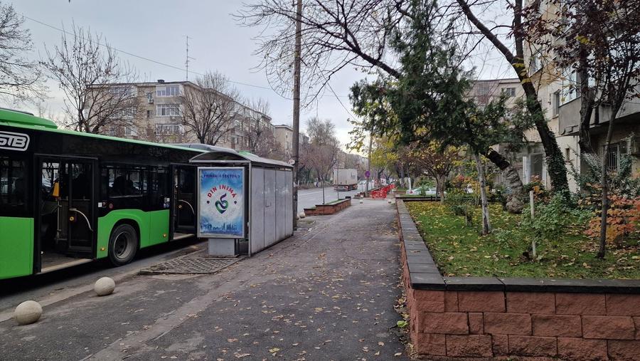 Apartament cu 2 camere decomandat în Rahova