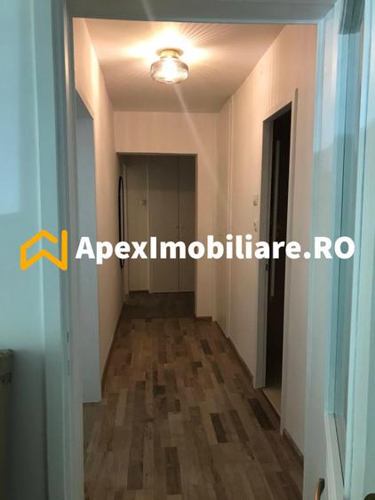 Apartament cu 2 camere decomandat în Câmpia Libertății
