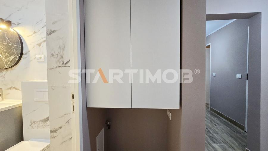 Apartament cu 3 camere decomandat, mobilat în Vlahuță