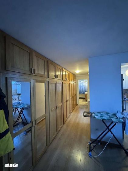 Apartament cu 3 camere în Florești