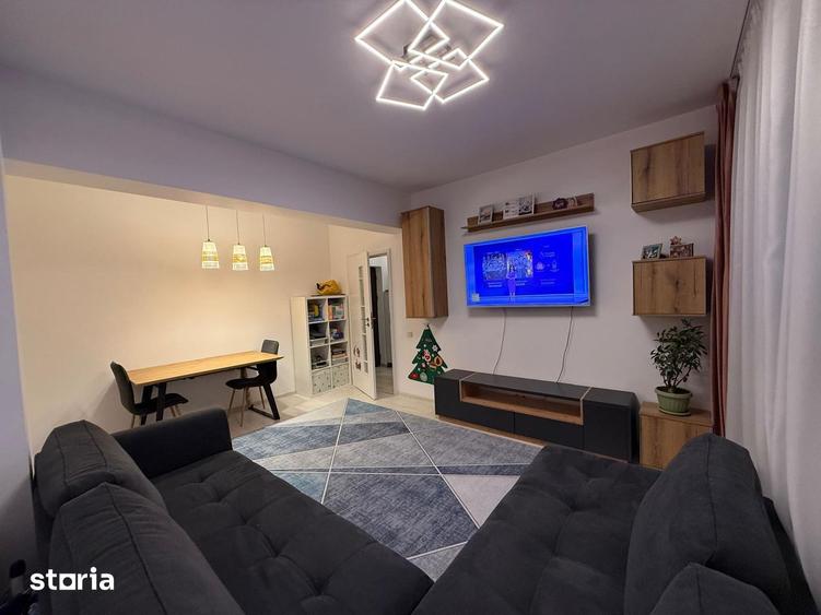 Apartament cu 3 camere decomandat, mobilat în Apărătorii Patriei